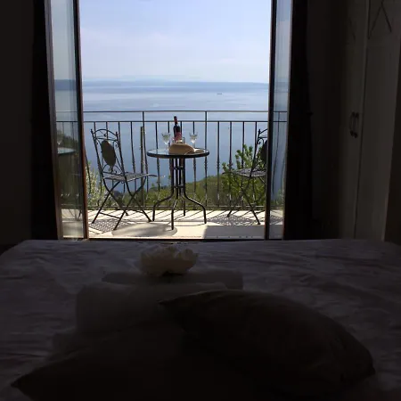 Apartment Sara S Pogledom Na