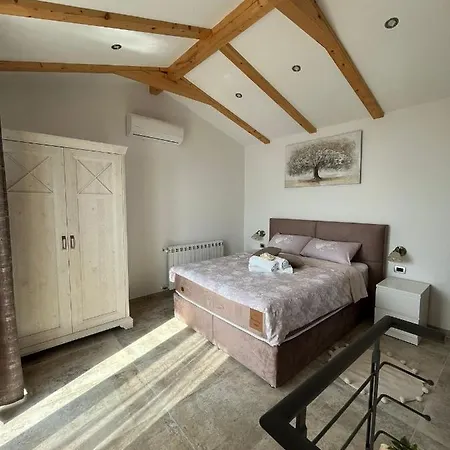 Apartment Sara S Pogledom Na